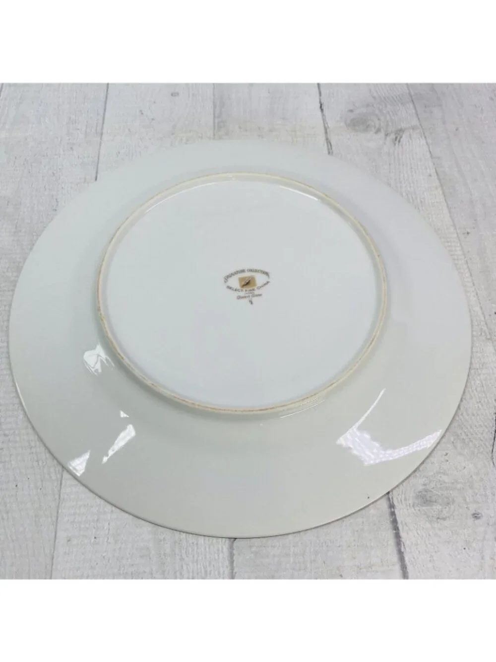 MCM Signature Collection QUEEN ANNE Scrolls Leaves China Dinner Plates Set of 4
